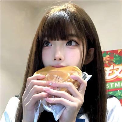 黑夜里的眼睛
