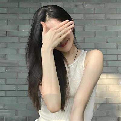 湖畔的女人们